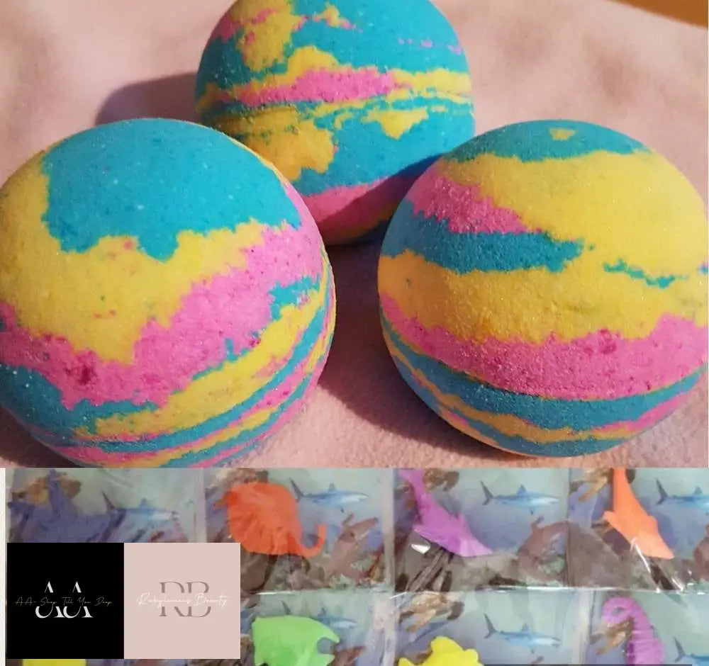 Hidden Treasure Bath Bomb - Sea Creature Inside Which Grows 600% Of Its Size