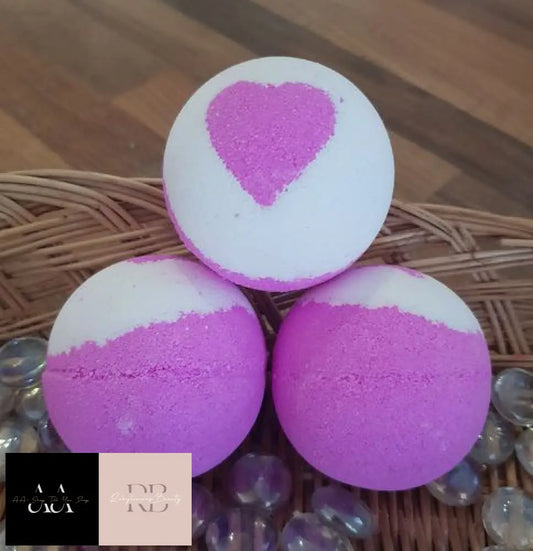 Love Bath Bomb - Choice Of Design Dream (White And Pink)