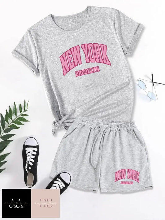 New York Short Sleeved T-Shirt And Shorts - Light Grey With Pink Text