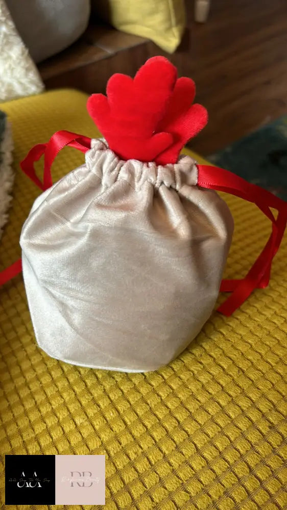 Reindeer Bags Filled With Wax Melts