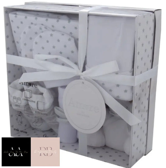 White 7 Piece Luxury Boxed Gift Set (0-3 Months)